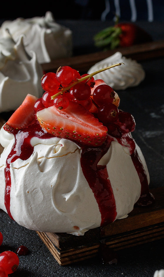 „RÓŻANO-OWOCOWA PAVLOVA”